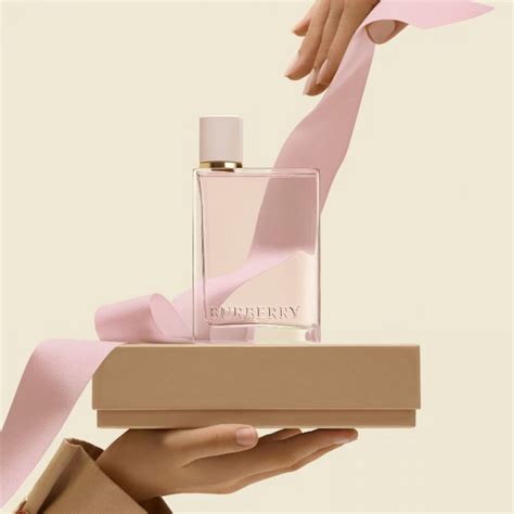 burberry terry white|burberry her fragrance.